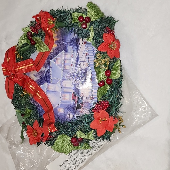 VINTAGE CHRISTMAS BATTERY OPERATED WREATH - Picture 1 of 5